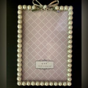Excellent Condition - 4 x 6 Frame